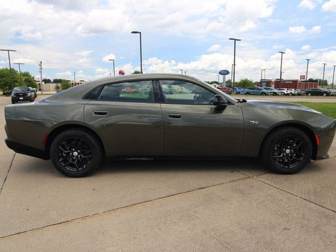 New 2026 Dodge Charger R/T AWD/4WD image 4