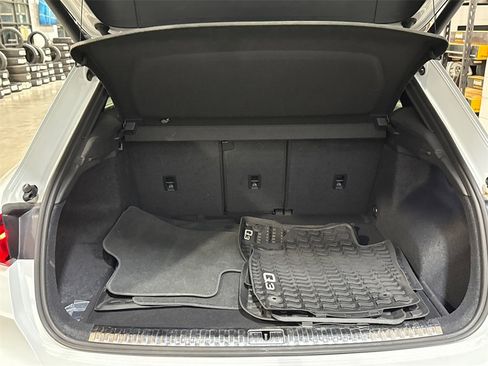 Used 2022 Audi Q3 2.0T Premium image 12