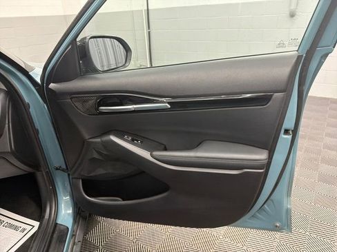 Certified 2024 Kia Seltos S AWD/4WD image 18