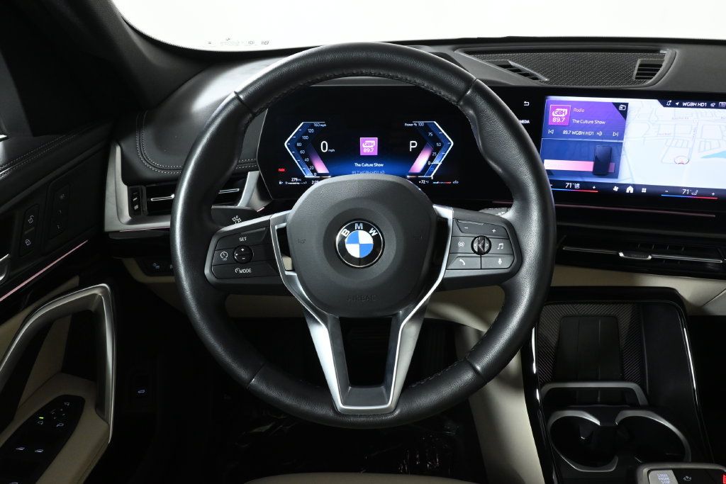 Certified 2025 BMW X1 xDrive28i w/ Technology Package AWD/4WD image 17