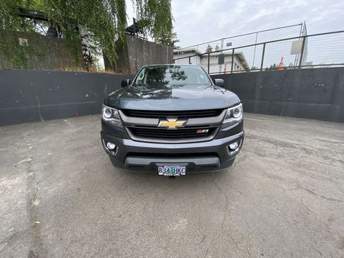 Used 2015 Chevrolet Colorado Z71 AWD/4WD image 9