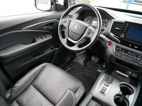 Used 2023 Honda Ridgeline RTL-E image 9