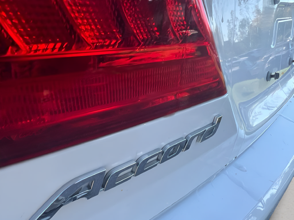 Used 2015 Honda Accord EX-L image 33