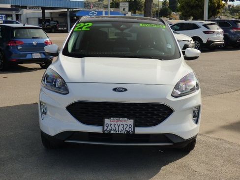 Used 2022 Ford Escape SEL w/ Technology Package image 31