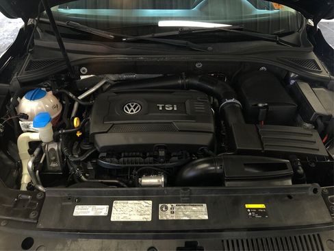 Used 2015 Volkswagen Passat 1.8T Limited Edition FWD image 11