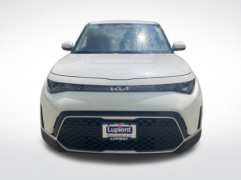 Used 2023 Kia Soul S FWD image 18