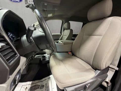 Used 2018 Ford F150 XLT w/ Equipment Group 302A Luxury image 12