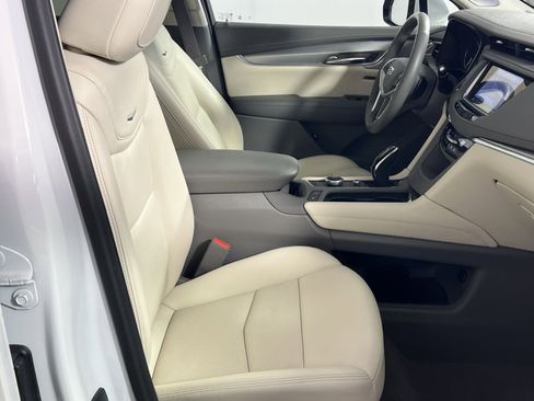 Used 2022 Cadillac XT5 Premium Luxury image 28