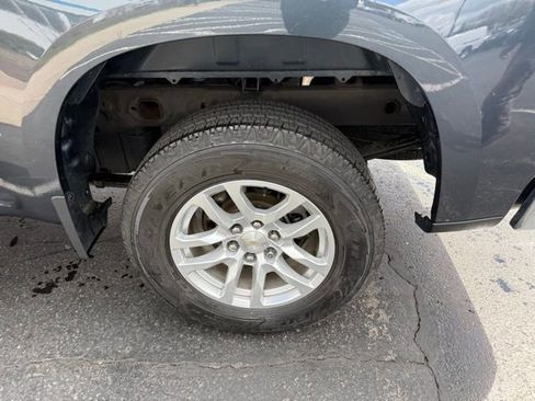 Used 2021 Chevrolet Silverado 1500 LT image 17