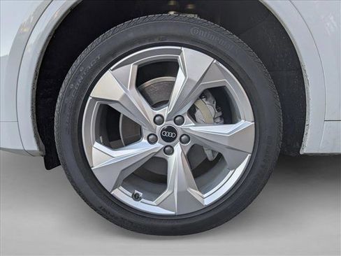 Used 2021 Audi Q5 2.0T Premium Plus image 23