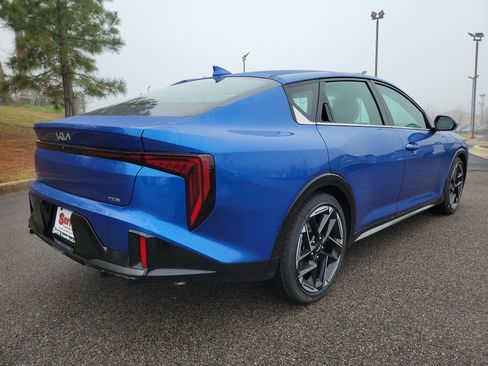 New 2025 Kia K4 GT-Line image 25