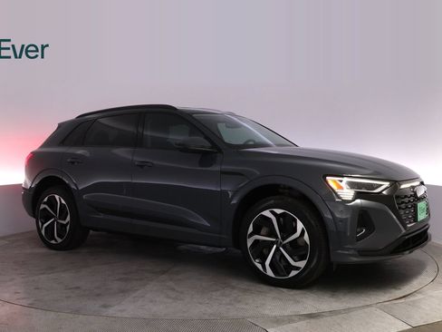 Used 2024 Audi Q8 e-tron Prestige w/ Prestige Package AWD/4WD image 14