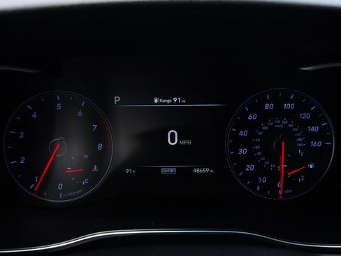 Used 2020 Genesis G70 2.0T RWD image 26