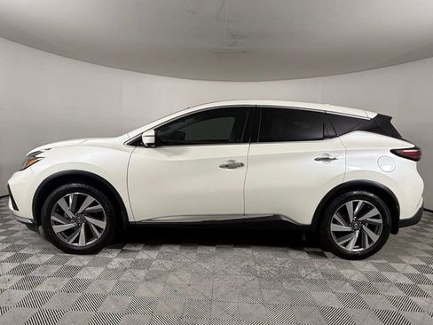 Used 2021 Nissan Murano SL w/ SL Moonroof Package FWD image 3