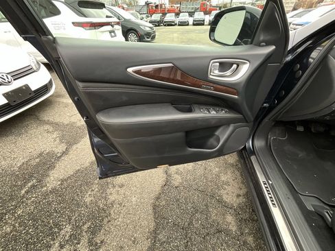 Used 2018 INFINITI QX60 Luxe w/ Deluxe Technology Package image 10