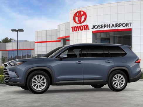New 2026 Toyota Grand Highlander AWD image 5