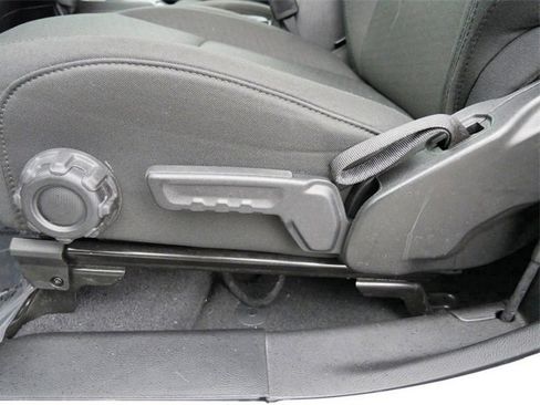 Used 2023 Jeep Wrangler Sport S image 14