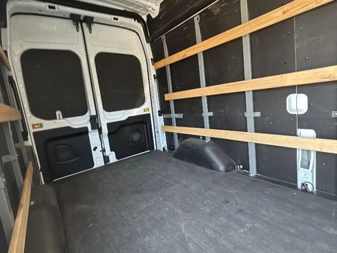 Used 2022 Ford E-Transit 148 High Roof w/ Load Area Protection Package RWD image 44