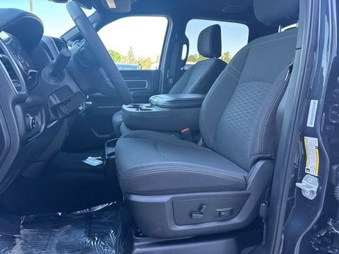 Used 2026 RAM 2500 Big Horn AWD/4WD image 9
