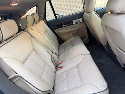 Used 2010 Lincoln MKX 2WD image 37