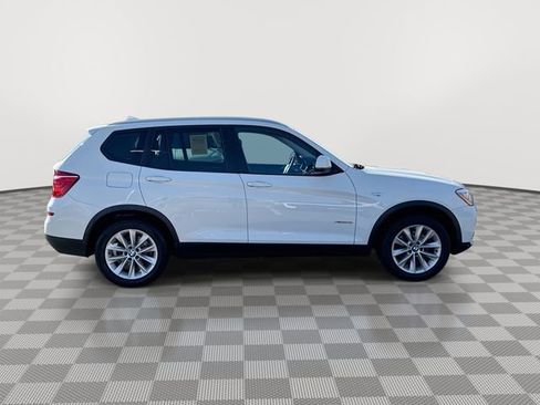Used 2017 BMW X3 xDrive28i image 10