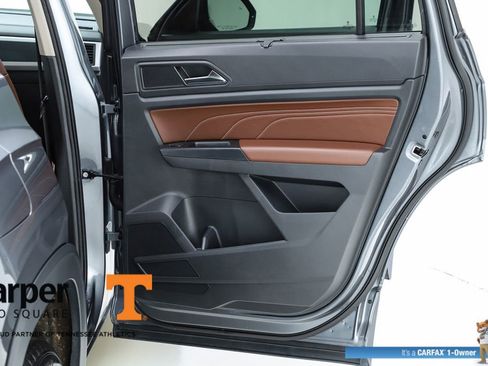 Used 2021 Volkswagen Atlas SE w/ Panoramic Sunroof Package image 31