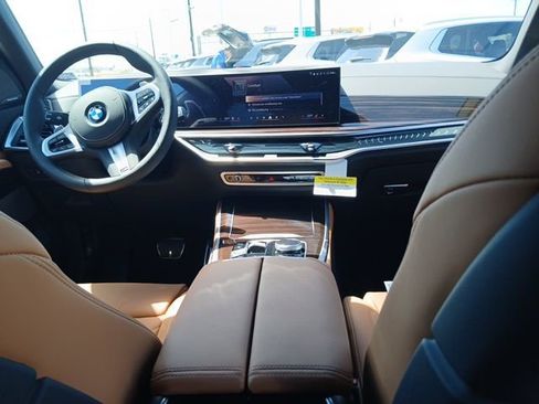 New 2026 BMW X5 xDrive50e AWD/4WD image 13