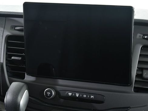 New 2026 Ford Transit 250 148 Medium Roof Extended AWD image 9