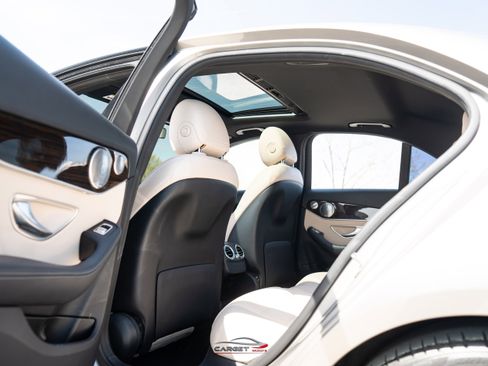Used 2019 Mercedes-Benz C 300 Sedan image 17