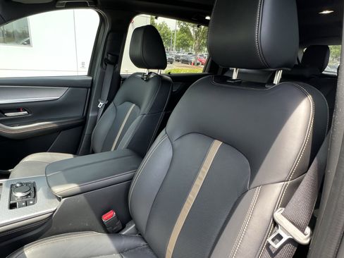 Used 2025 MAZDA CX-90 3.3 Turbo S w/ Premium Package AWD/4WD image 16
