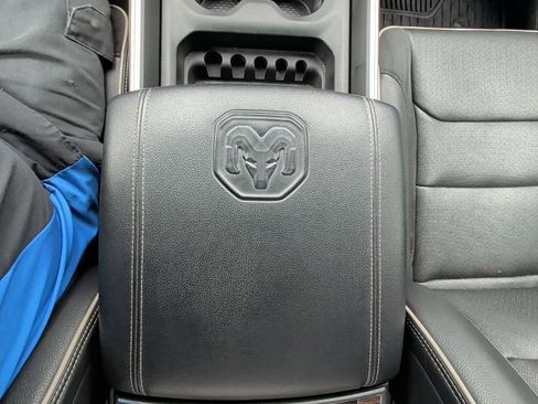 Used 2019 RAM 1500 Laramie image 23