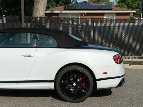 Used 2018 Bentley Continental GT Supersports AWD/4WD image 41