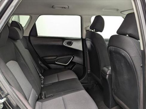 Used 2022 Kia Soul LX w/ Technology Package image 17