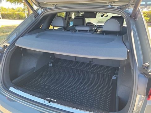 Certified 2025 Audi Q3 2.0T Premium w/ Convenience Package image 8