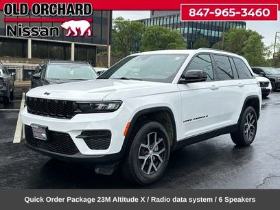 Used 2023 Jeep Grand Cherokee Altitude