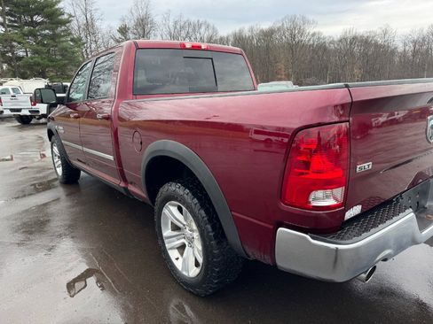 Used 2017 RAM 1500 Classic SLT w/ SLT Plus D←cor Group image 10