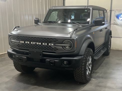 Used 2025 Ford Bronco Badlands w/ Matte Film Protection Package AWD/4WD image 3