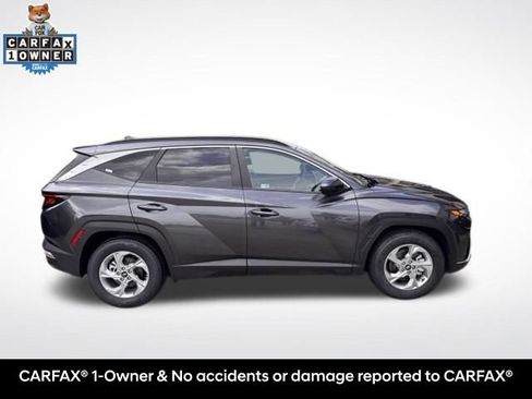 Used 2024 Hyundai Tucson SEL FWD image 2