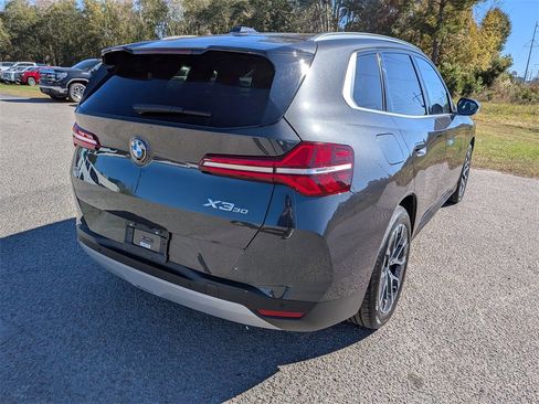 Used 2025 BMW X3 xDrive30i image 4