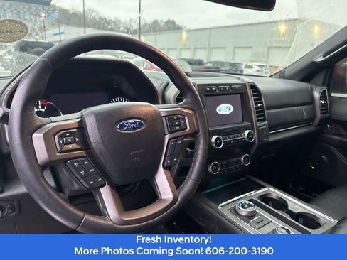 Used 2020 Ford Expedition XLT w/ Equipment Group 202A image 8