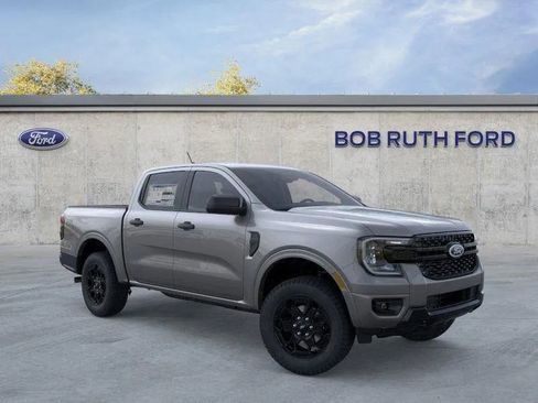 New 2025 Ford Ranger XLT w/ FX4 Off-Road Package image 2