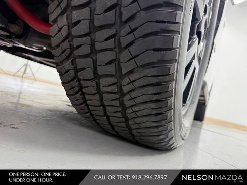 Used 2018 Toyota Sequoia TRD Sport AWD/4WD image 10