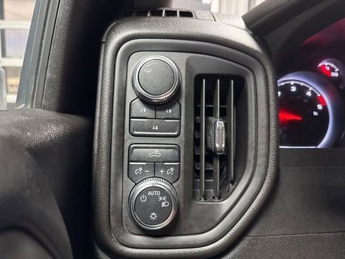 Used 2024 GMC Sierra 3500 Pro AWD/4WD image 8