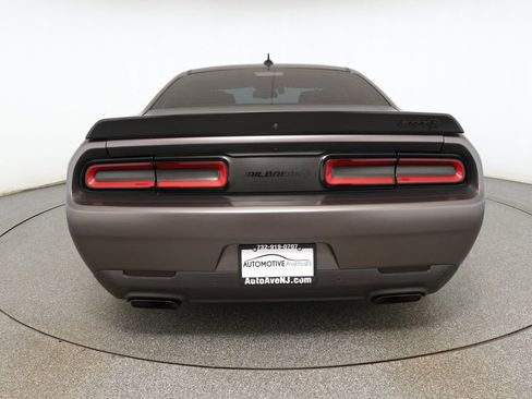 Used 2023 Dodge Challenger SRT Hellcat image 5