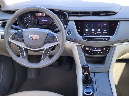 Used 2024 Cadillac XT5 Premium Luxury w/ Technology Package FWD image 34