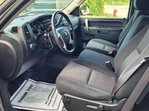 Used 2013 Chevrolet Silverado 1500 LT AWD/4WD image 15