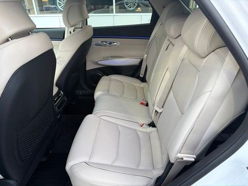 Used 2026 Genesis GV70 2.5T Advanced AWD/4WD image 20