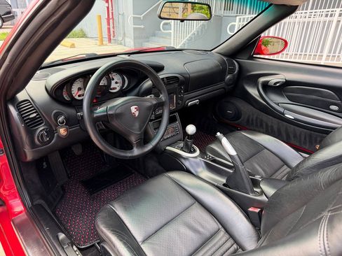 Used 2002 Porsche 911 Cabriolet image 16