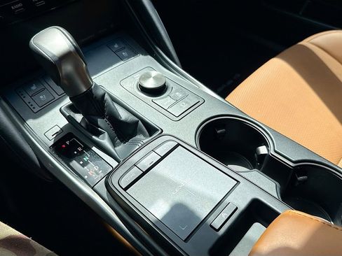 Used 2025 Lexus IS 300 w/ Premium Package RWD image 17