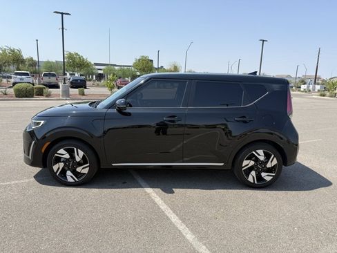 Used 2025 Kia Soul GT-Line w/ GT-Line Technology Package FWD image 9